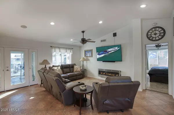 Glendale, AZ 85307,5555 N 105TH Lane