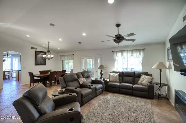 Glendale, AZ 85307,5555 N 105TH Lane