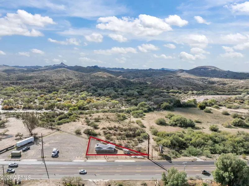 51426 NW US HIGHWAY 60 89 Avenue, Wickenburg, AZ 85390