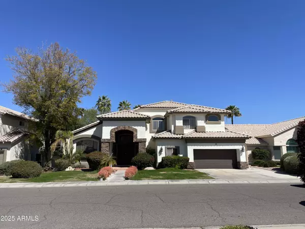 Scottsdale, AZ 85254,5422 E MURIEL Drive