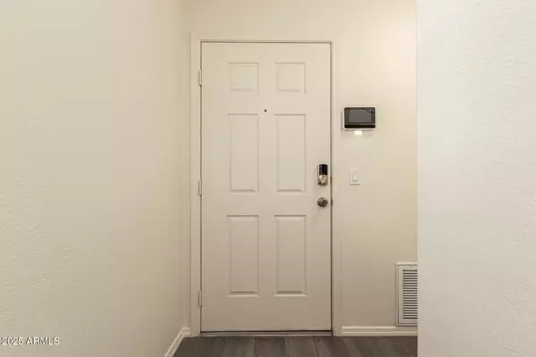 Tempe, AZ 85288,2401 E RIO SALADO Parkway #1048