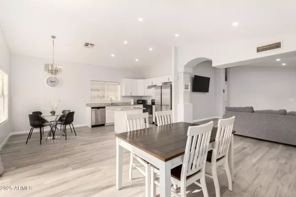 Phoenix, AZ 85032,4741 E CHARLESTON Avenue