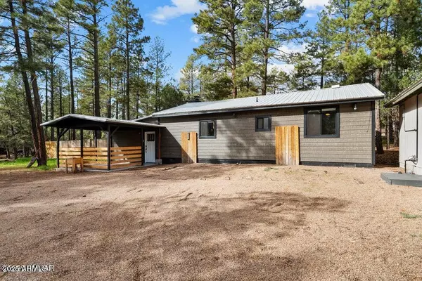 Lakeside, AZ 85929,6066 LOWER RIDGE Drive