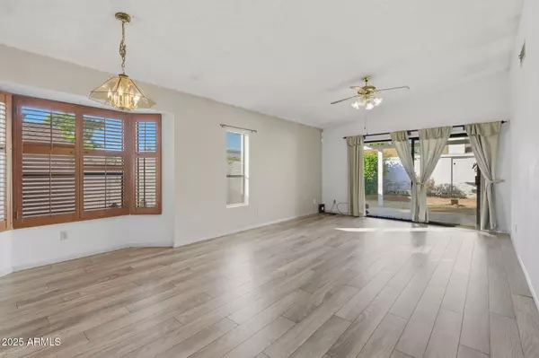 Phoenix, AZ 85023,306 W BEVERLY Lane