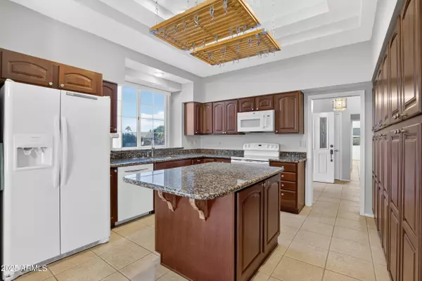 Sun City West, AZ 85375,20618 N 142ND Avenue