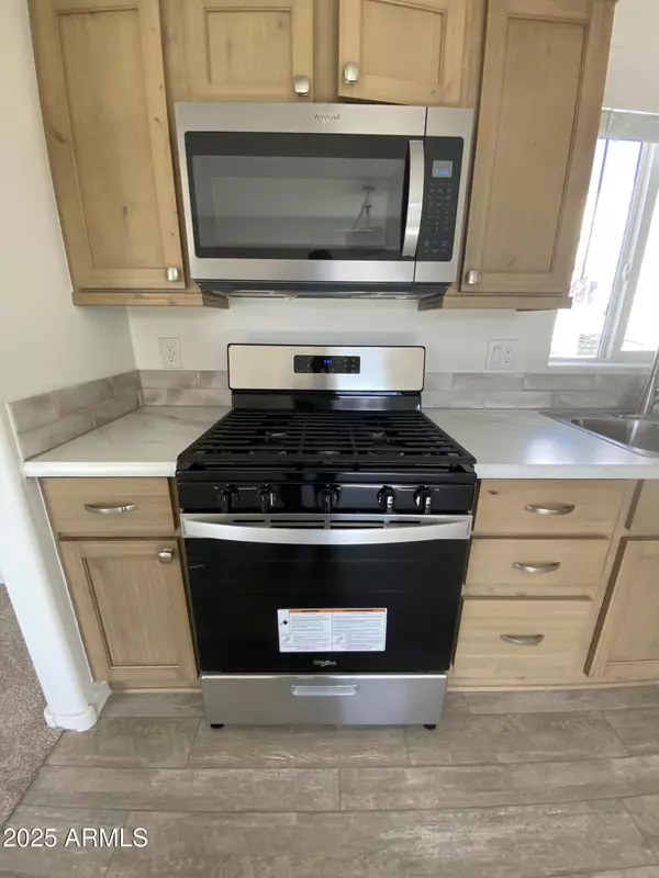 Paulden, AZ 86334,215 W VENICE Way