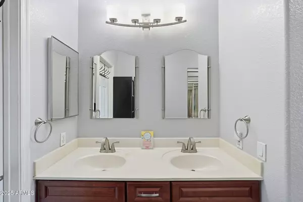 Tempe, AZ 85281,425 W RIO SALADO Parkway #110