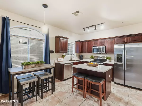 Phoenix, AZ 85022,17150 N 23RD Street #105