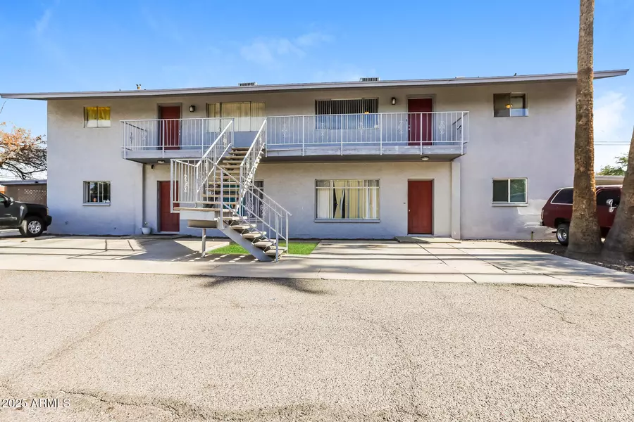 553 W Rio Salado Parkway #202, Mesa, AZ 85201