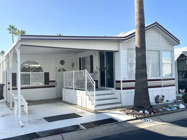 Apache Junction, AZ 85119,587 S JASPAR Drive #587