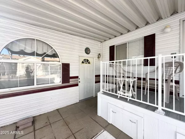 Apache Junction, AZ 85119,587 S JASPAR Drive #587