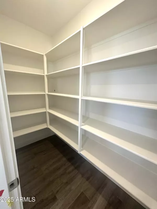 Queen Creek, AZ 85140,777 W Sparrow Drive