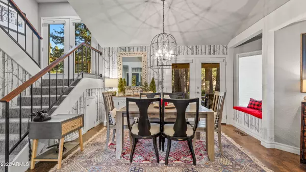 Flagstaff, AZ 86004,1301 N Royal Oaks Way