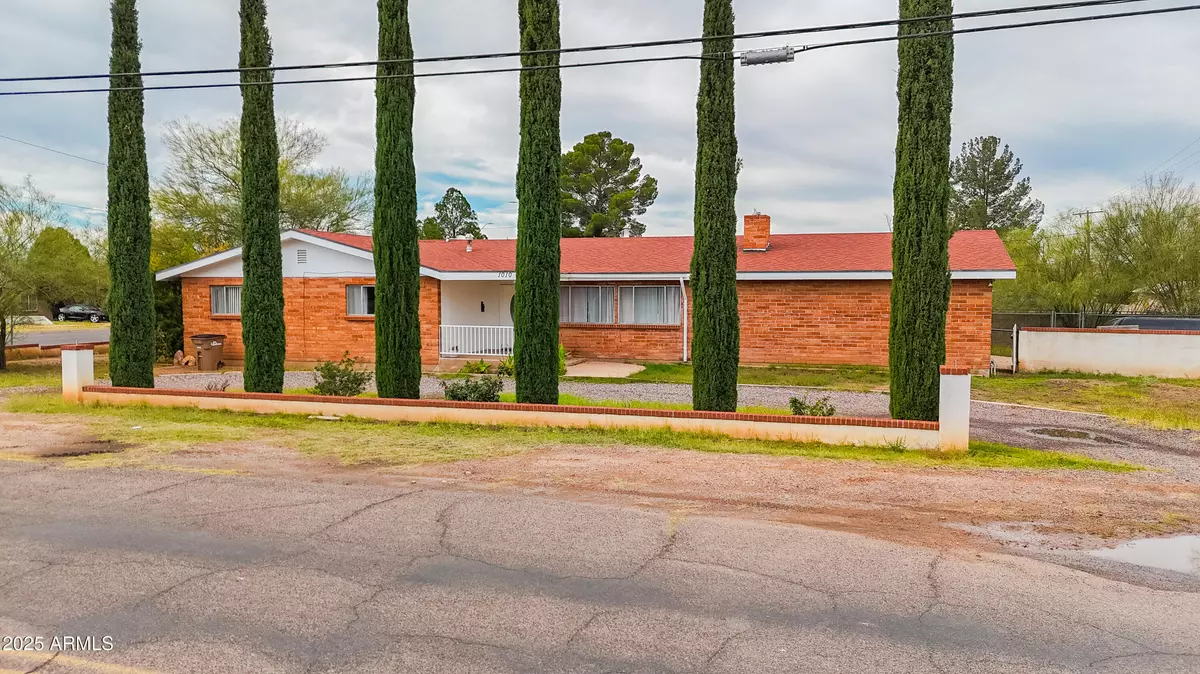 Douglas, AZ 85607,1010 N FLORIDA Avenue