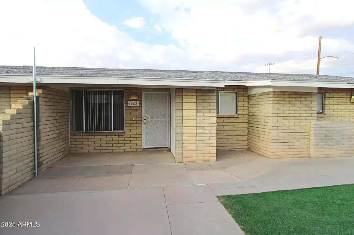 Casa Grande, AZ 85122,1008 N PUEBLO Drive