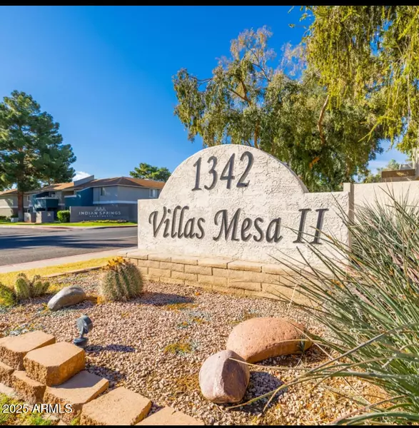 1342 W EMERALD Avenue #329, Mesa, AZ 85202