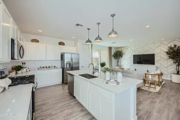 Mesa, AZ 85212,10154 E ULYSSES Avenue