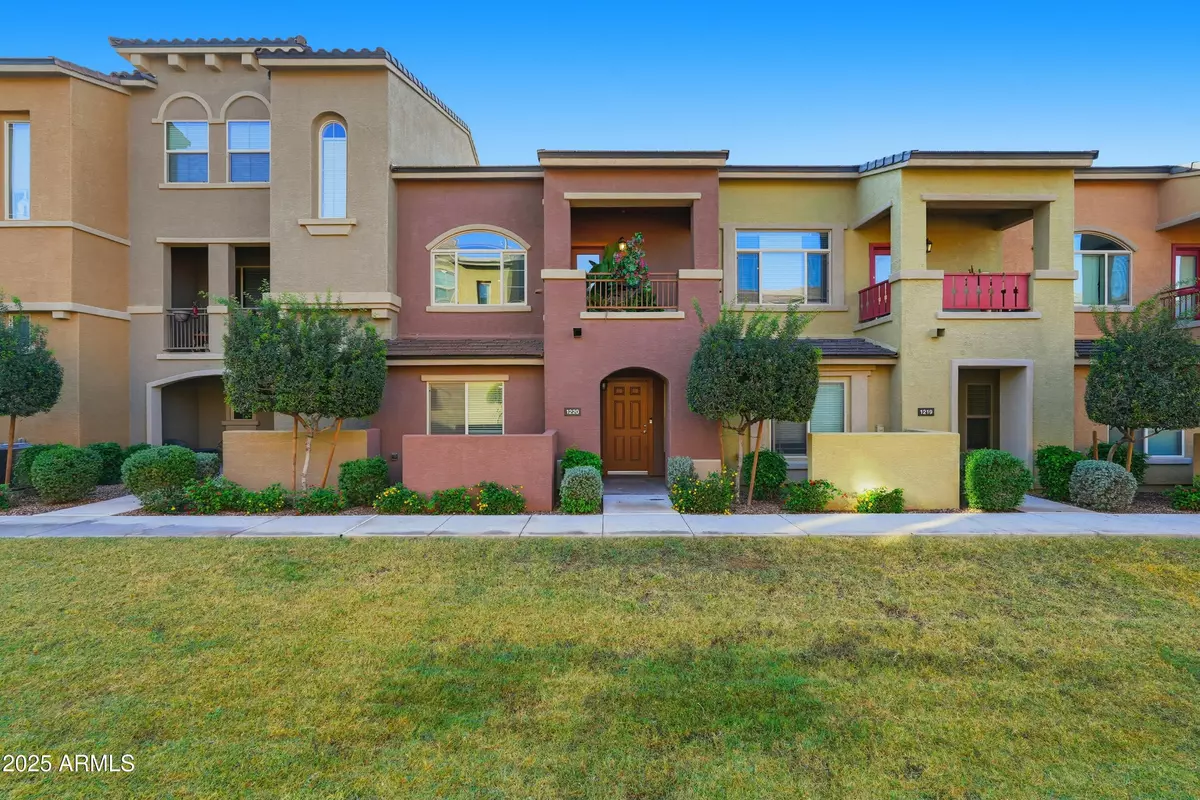 Gilbert, AZ 85233,240 W JUNIPER Avenue #1220