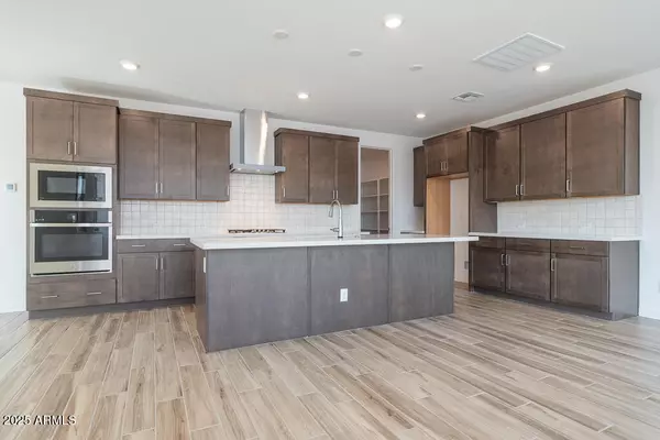 Gilbert, AZ 85298,5927 S GRANITE Street