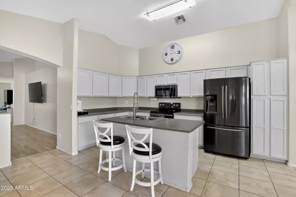 Buckeye, AZ 85326,25792 W KENDALL Street