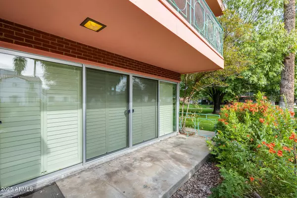 Phoenix, AZ 85004,146 E CORONADO Road #40