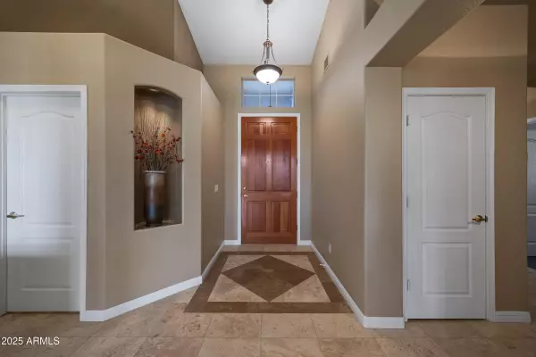 Tempe, AZ 85284,269 W EL FREDA Road