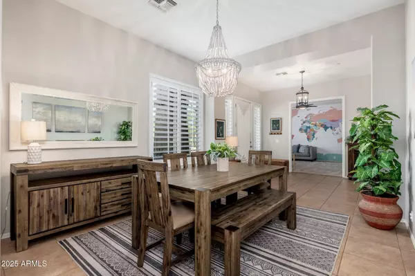 Scottsdale, AZ 85266,5712 E Blue Sky Drive