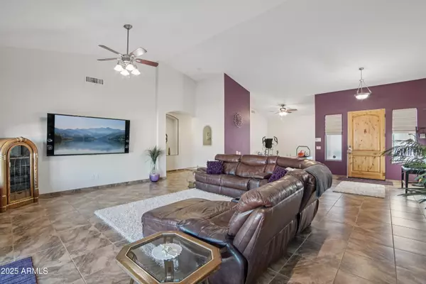 New River, AZ 85087,44423 N 16TH Street