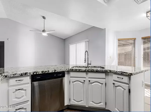 Peoria, AZ 85381,8043 W DAHLIA Drive