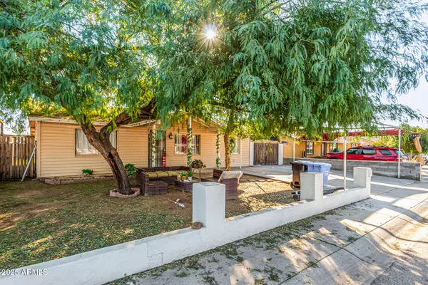 Phoenix, AZ 85035,7127 W HOLLY Street