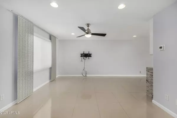 Scottsdale, AZ 85250,5833 N 81ST Street