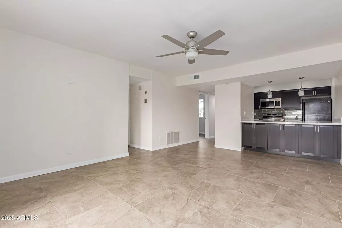 Scottsdale, AZ 85251,3314 N 68TH Street #247