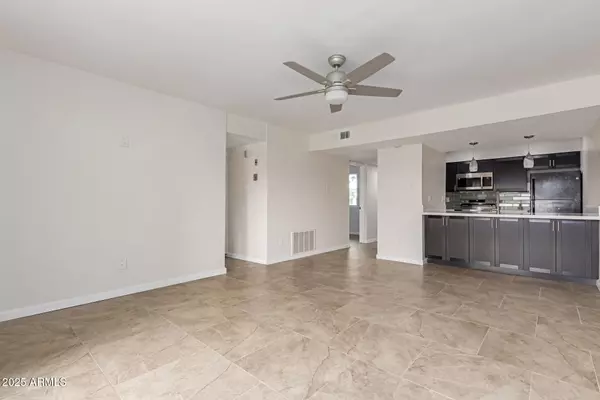 3314 N 68TH Street #247, Scottsdale, AZ 85251