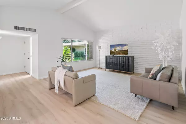 Scottsdale, AZ 85251,4800 N 68TH Street #276