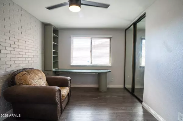 Phoenix, AZ 85029,3844 W LUPINE Avenue