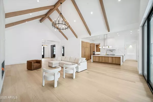 Scottsdale, AZ 85254,5239 E CORTEZ Drive