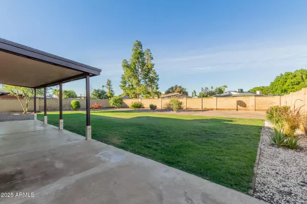 Tempe, AZ 85283,1046 E CARMEN Street