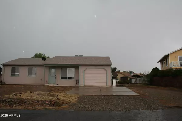 Prescott Valley, AZ 86314,8901 E WACO Court