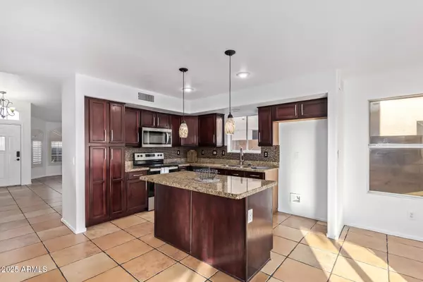 Avondale, AZ 85392,12547 W EDGEMONT Avenue