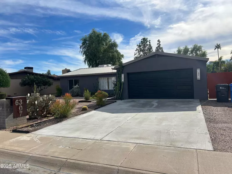 6307 E GELDING Drive, Scottsdale, AZ 85254