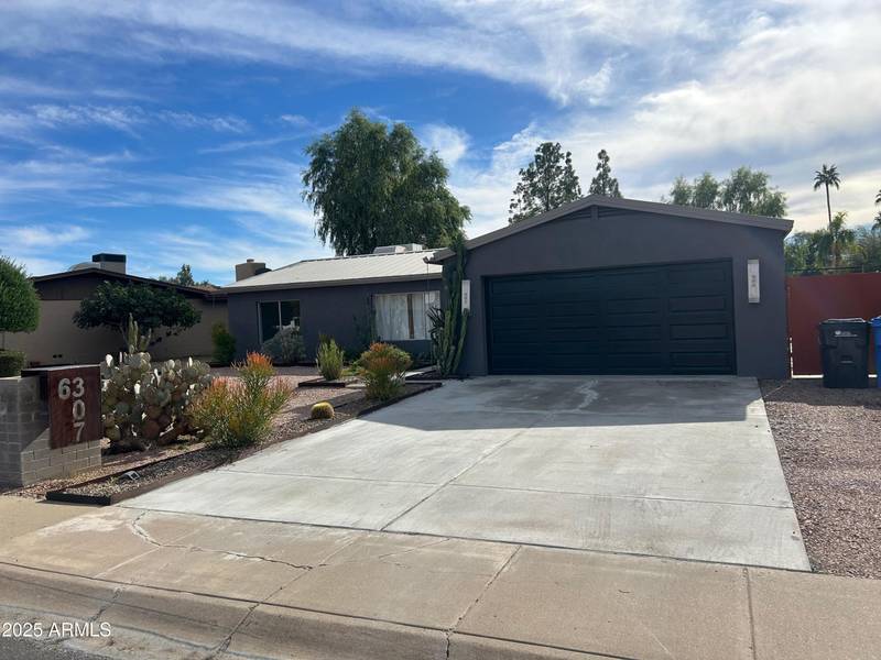 6307 E GELDING Drive, Scottsdale, AZ 85254
