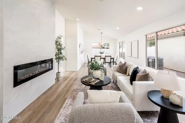 Mesa, AZ 85205,1038 N ALVARO Street