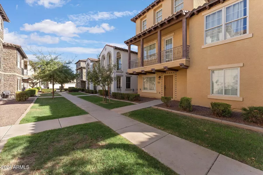 3636 E Edna Drive, Gilbert, AZ 85296