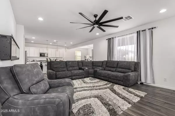 Avondale, AZ 85323,12042 W WIER Avenue