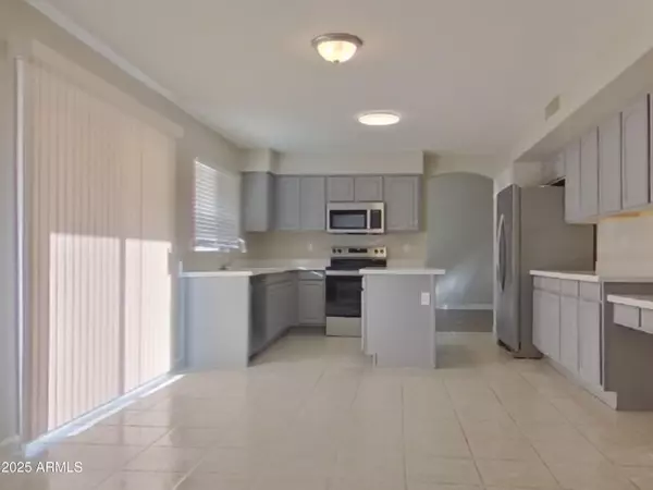 Avondale, AZ 85392,10365 W PICCADILLY Road