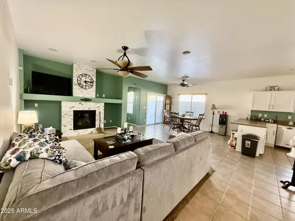 Peoria, AZ 85373,10826 W PIUTE Avenue