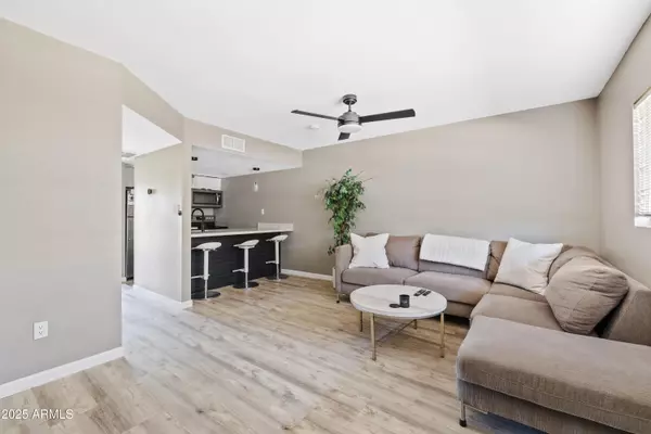 Scottsdale, AZ 85250,7436 E CHAPARRAL Road #205B