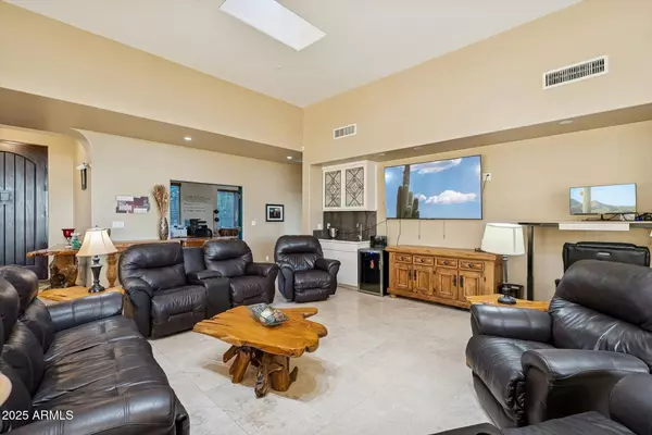 Scottsdale, AZ 85259,12398 N 120TH Street