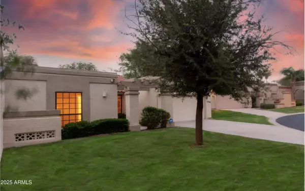 10546 E TOPAZ Circle, Scottsdale, AZ 85258