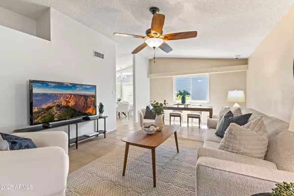 Scottsdale, AZ 85254,6819 E GRANDVIEW Drive